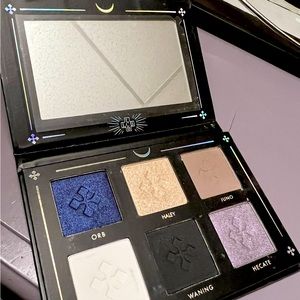 Lovecraft beauty eyeshadow palette